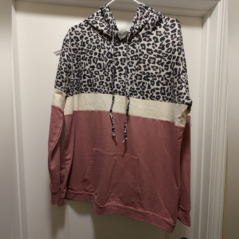 Lightweight Hoodie, 2XL, Rose color & leopard print.